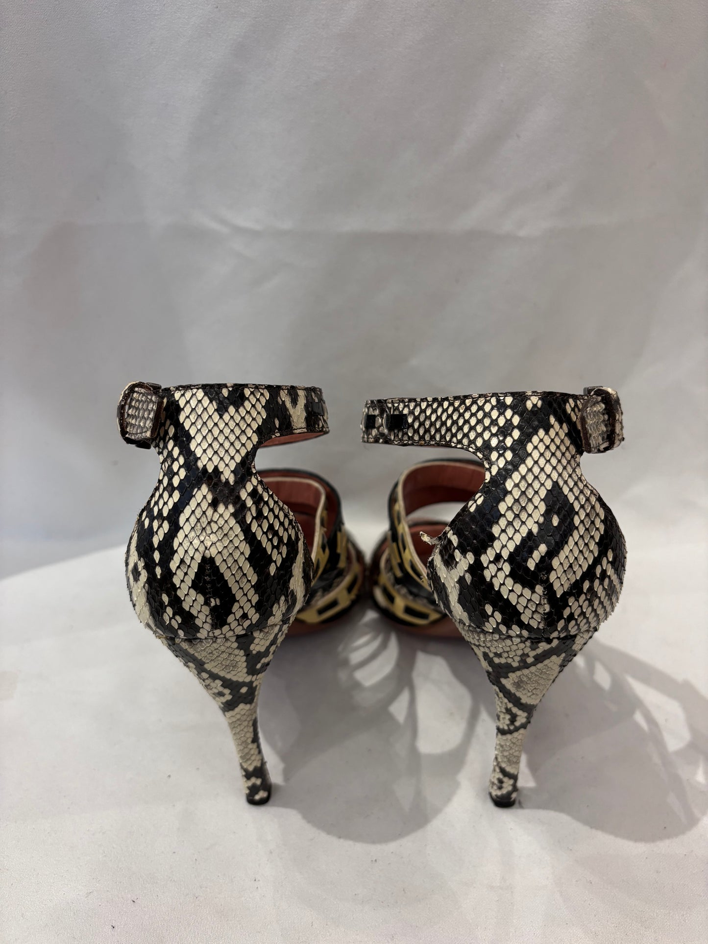 Alaïa