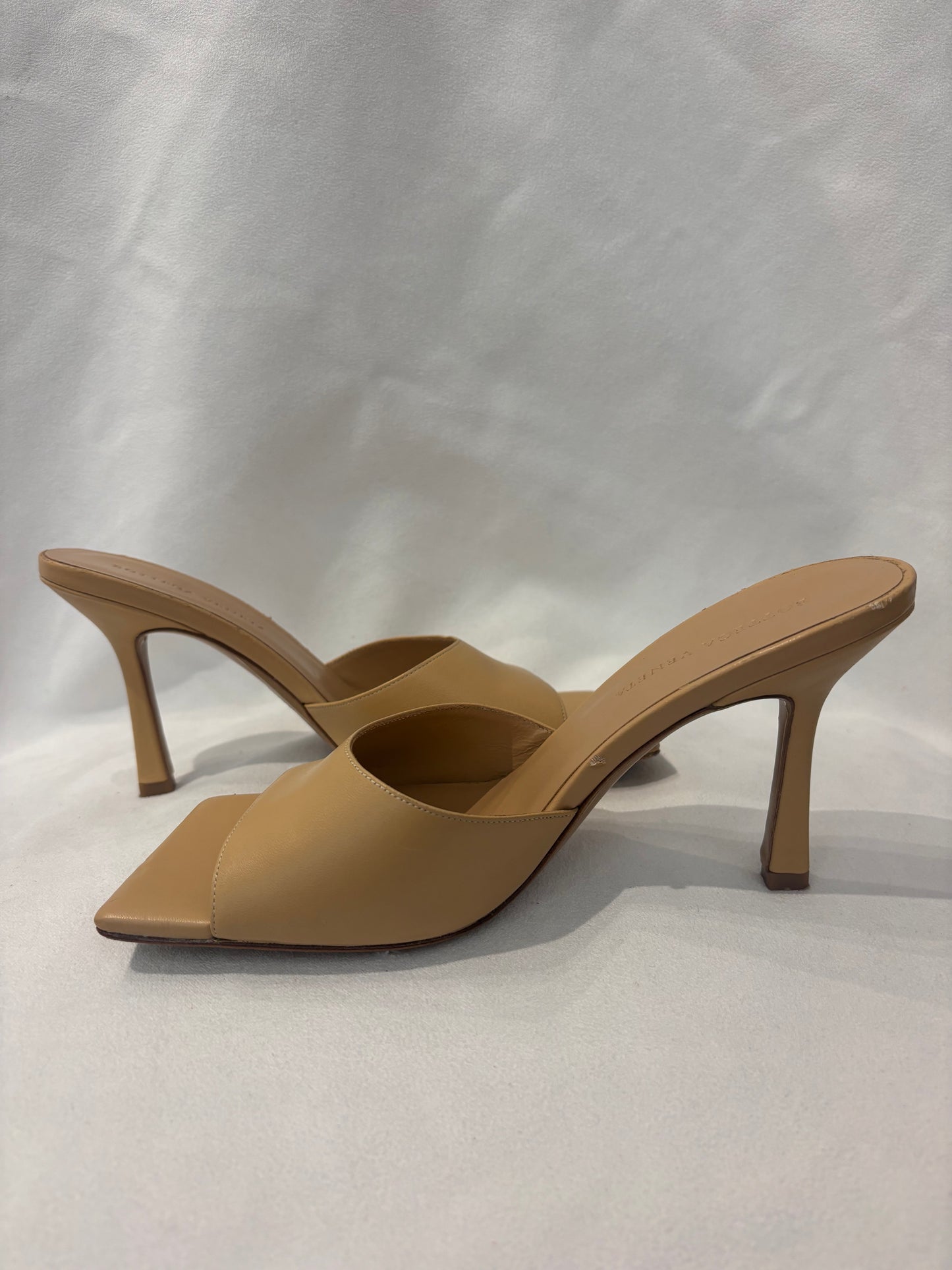 Bottega Veneta