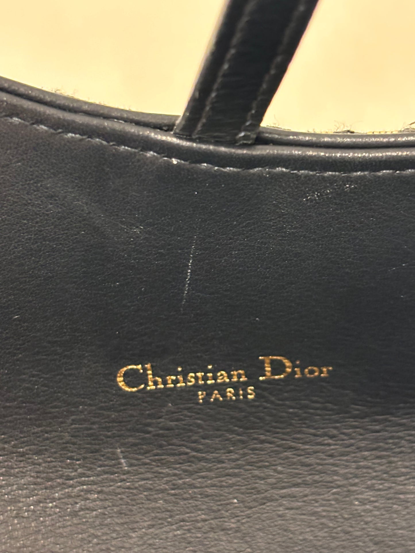 Dior