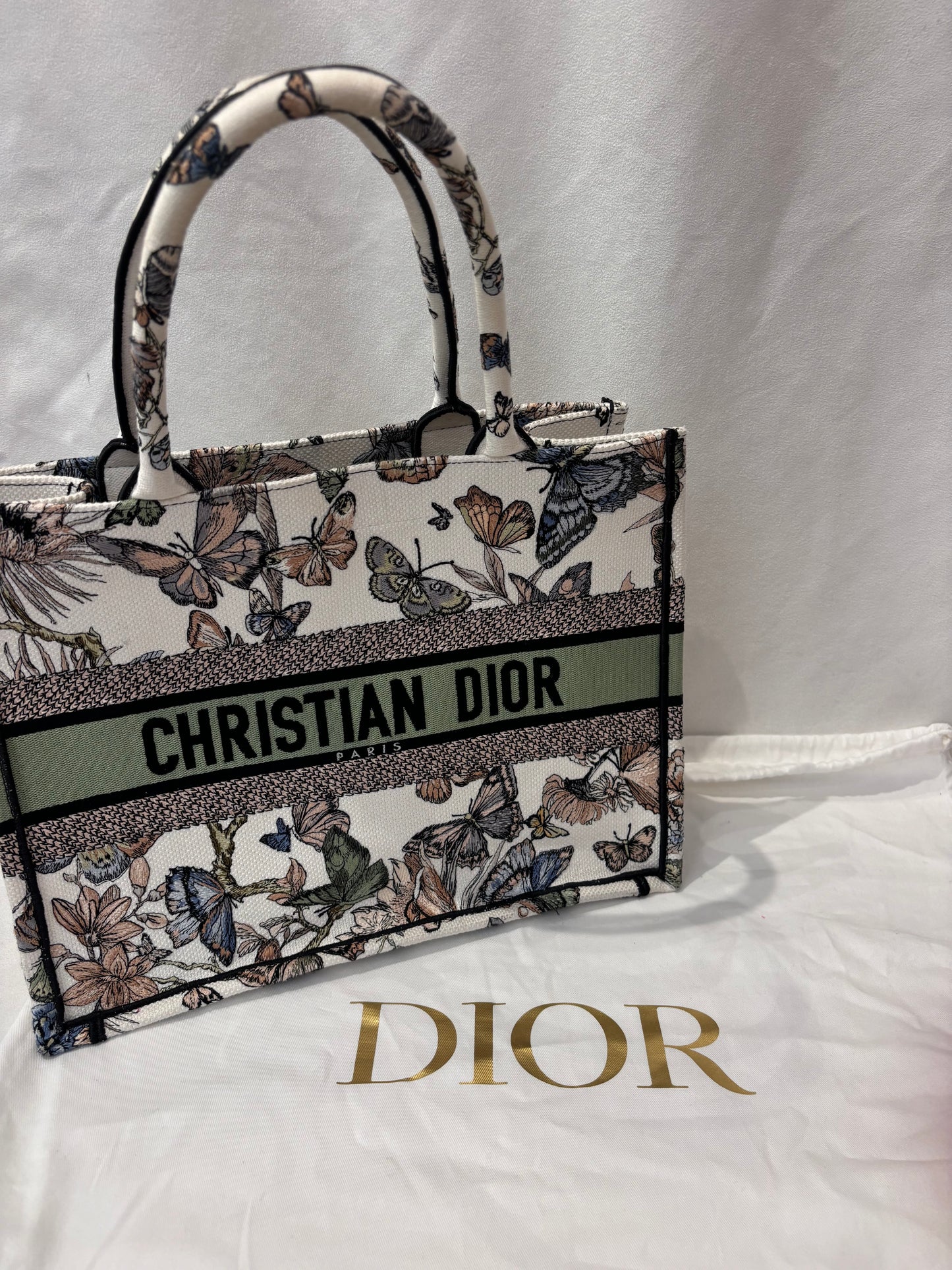 Dior