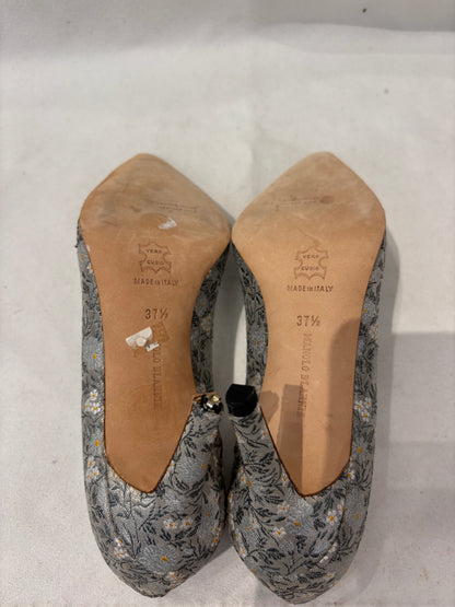Manolo Blahnik