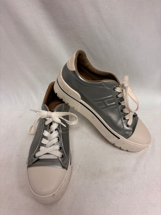 Hermès