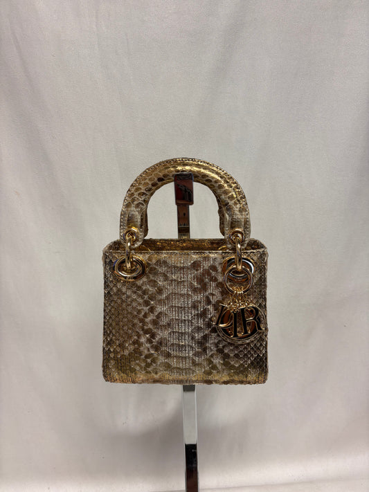 Dior