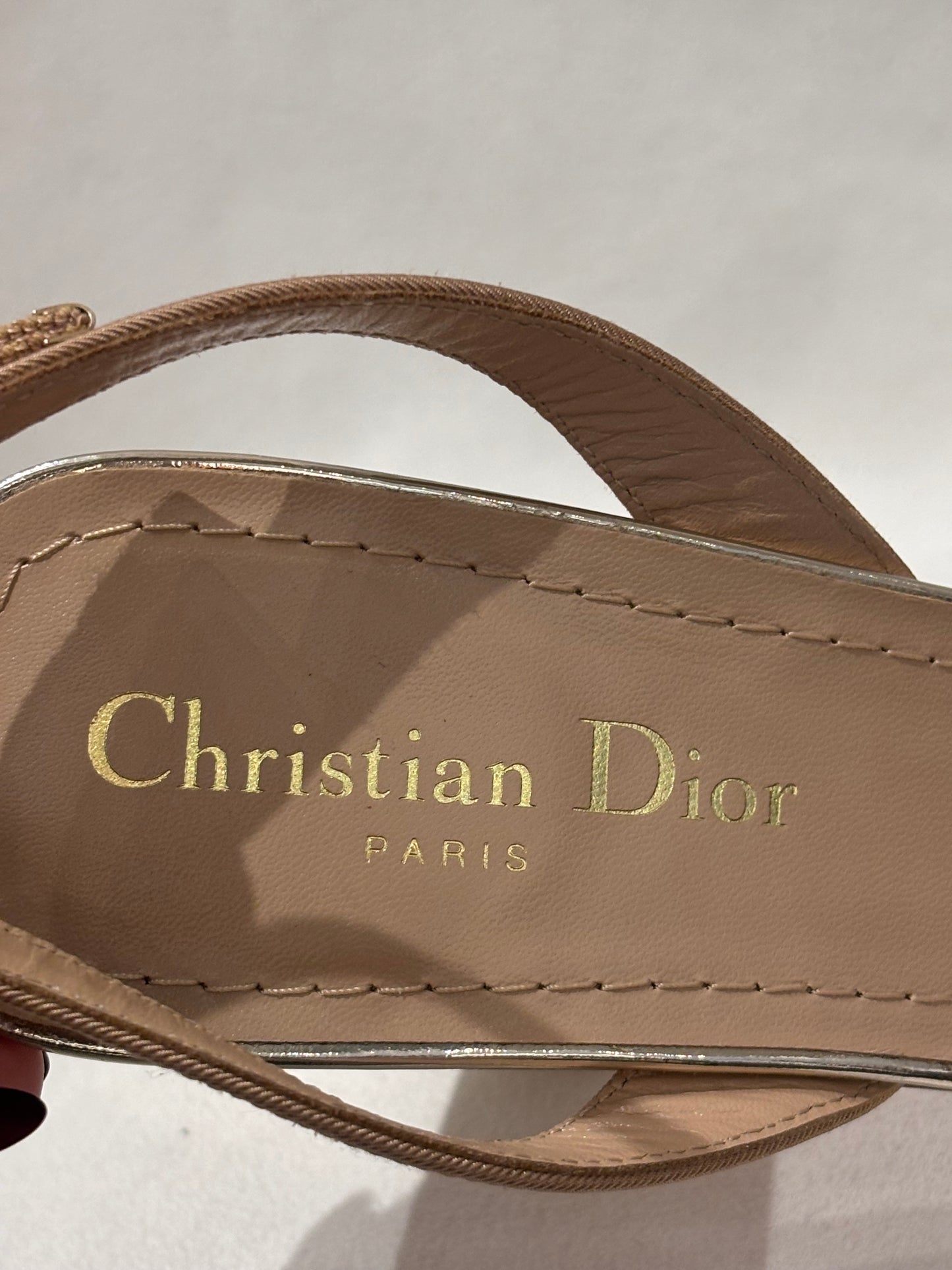 Dior