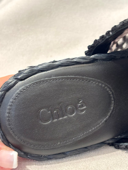 Chloe