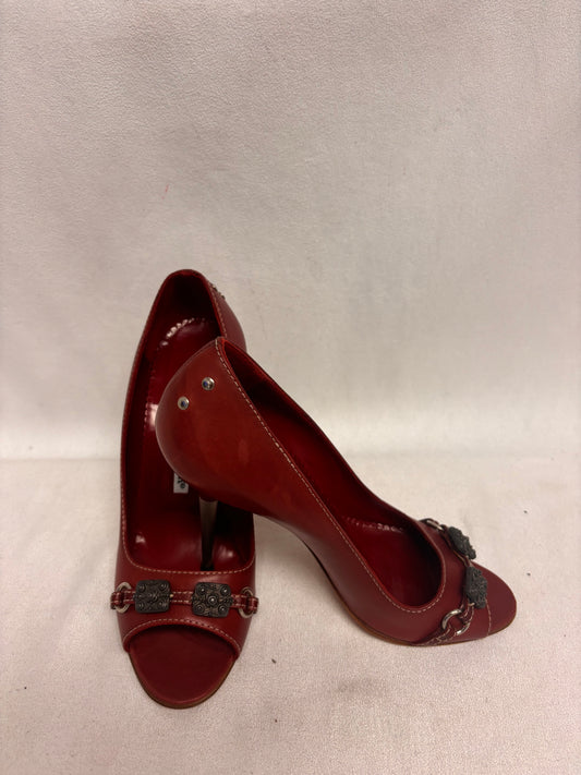 Manolo Blahnik