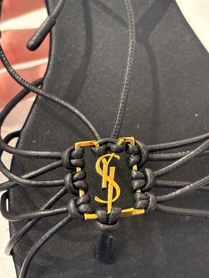 Saint Laurent