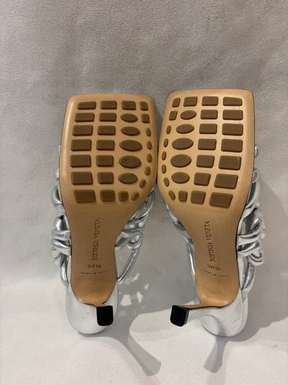 Bottega Veneta