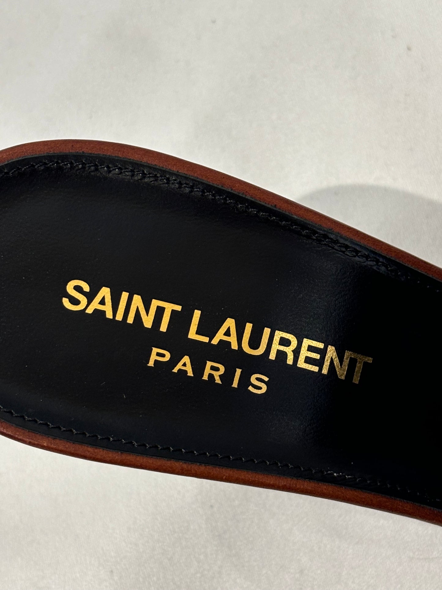 Saint Laurent