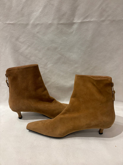 Stuart Weitzman