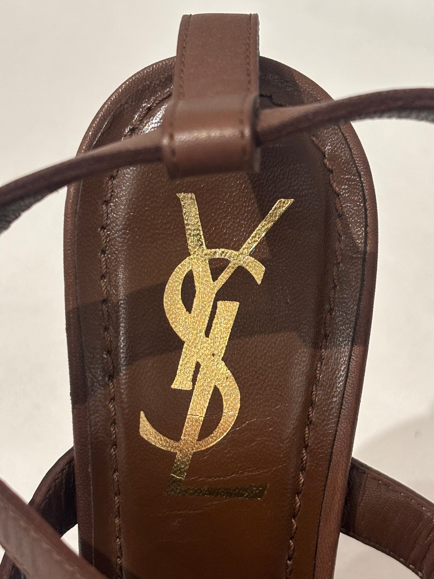 Saint Laurent
